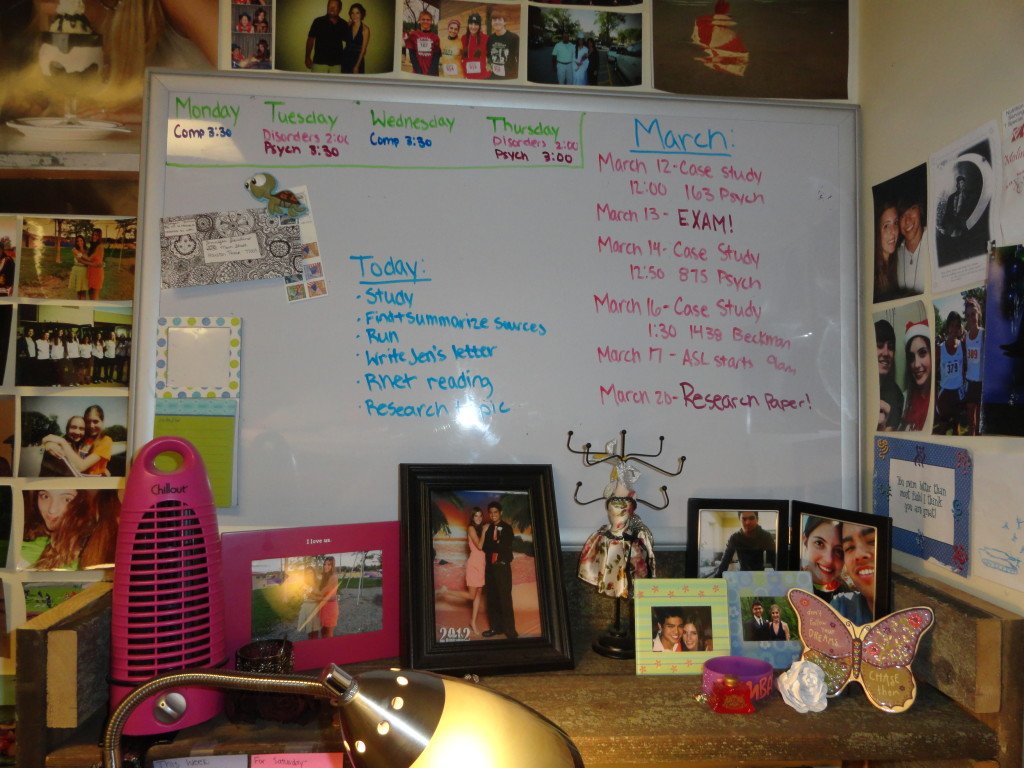 Easy Organization Easy organization tips for college students and everybody else.