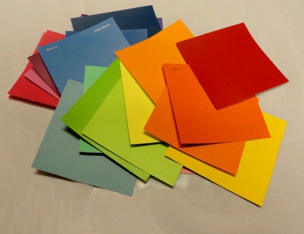 Check out mostlymorgan.com so you can see how to make this easy, diy paint chip wall art!