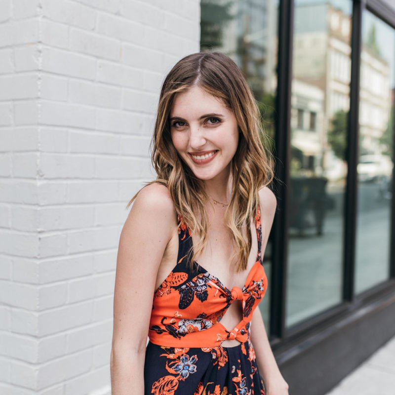 Coming up with an anti-acne skincare routine can involve a lot of trial and error, so I did the testing for you. Here are my holy grail anti-acne skincare products.